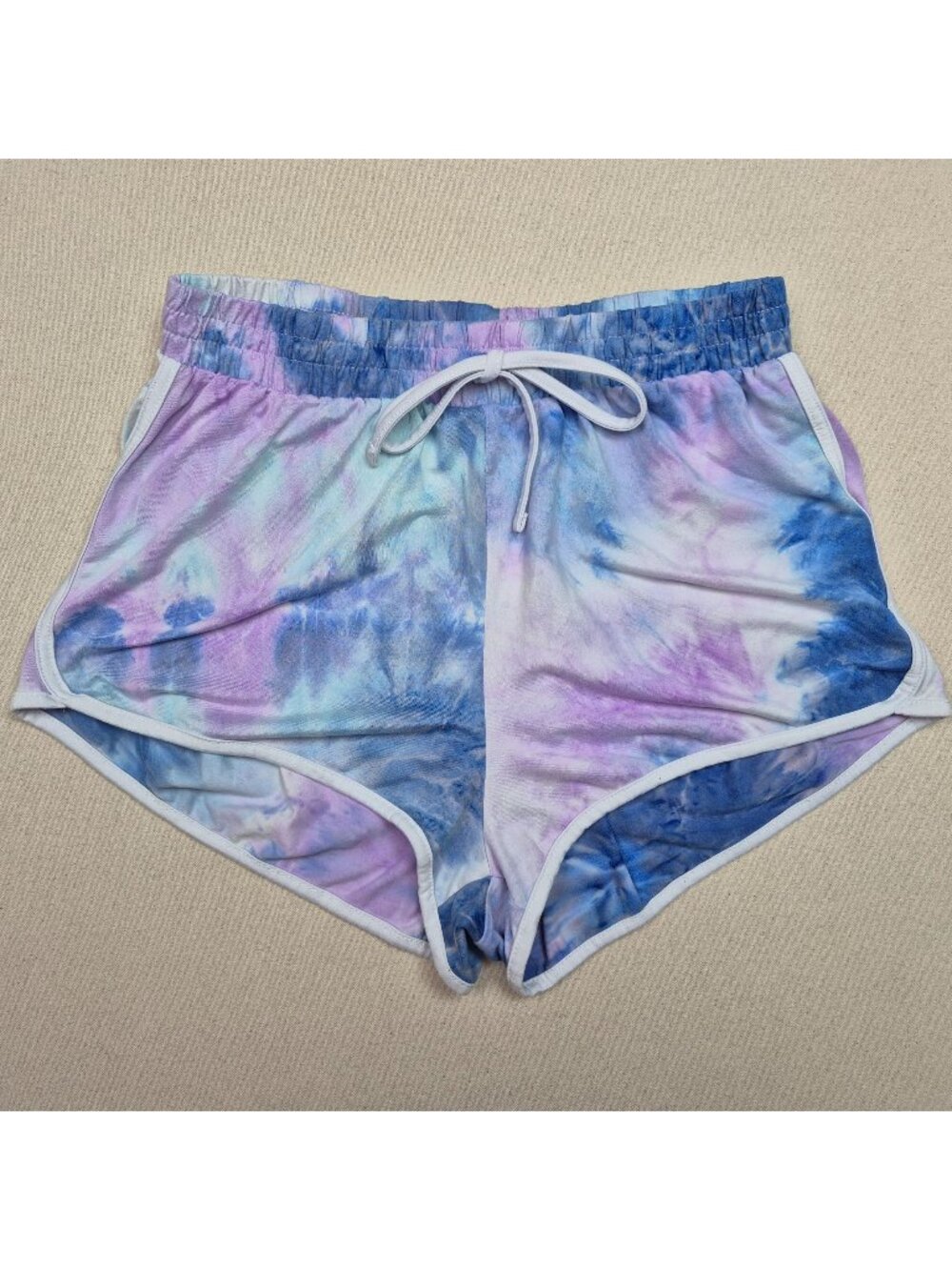 Justify Women's Tie Dye Blue/Pink/White Booty Shorts Sz L EXCELLENT CONDITION!!!